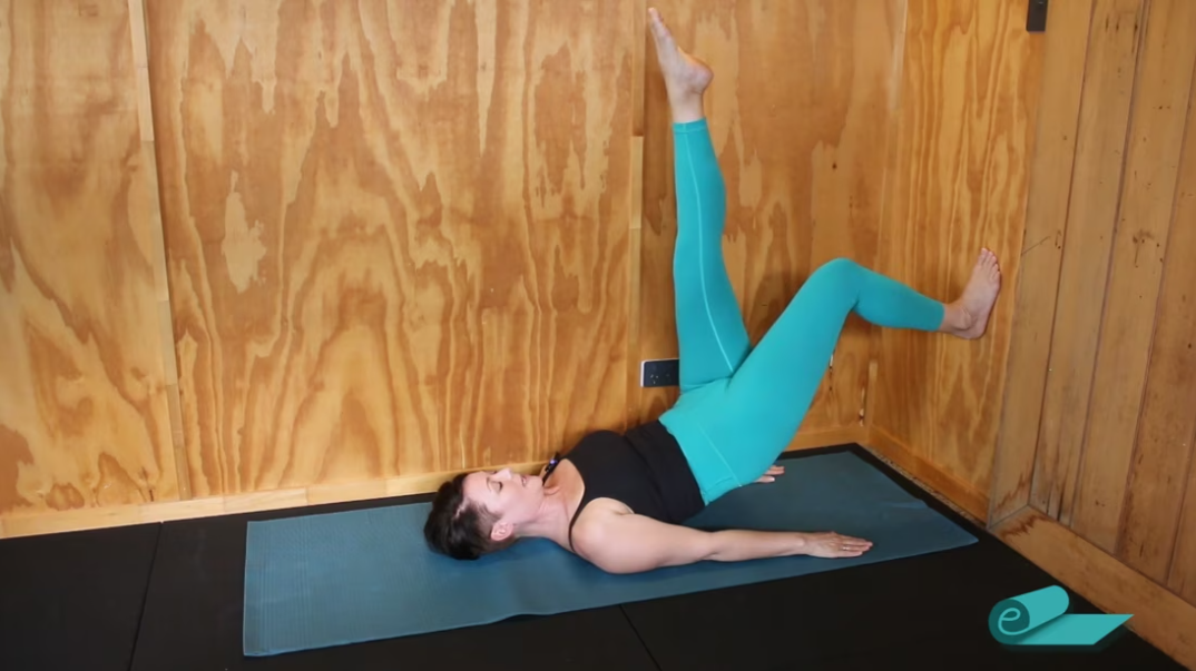 Day-4 5 Day Wall Pilates Challenge